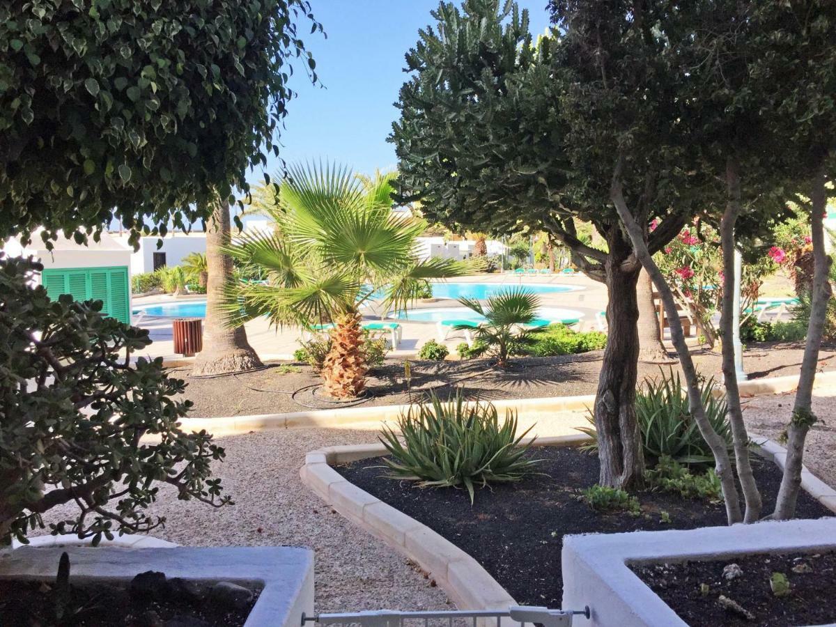 Reby Bastian Beach Costa Teguise Exterior photo