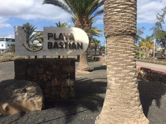 Reby Bastian Beach Costa Teguise Exterior photo